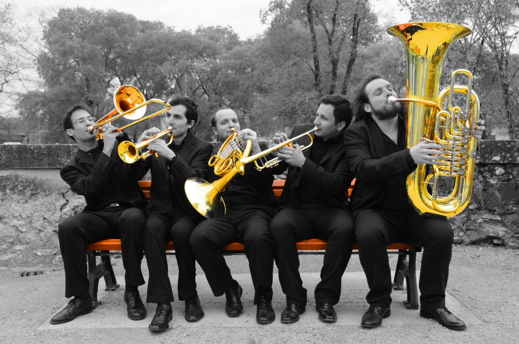 LE BAROQUE ECLATANT DES CUIVRES